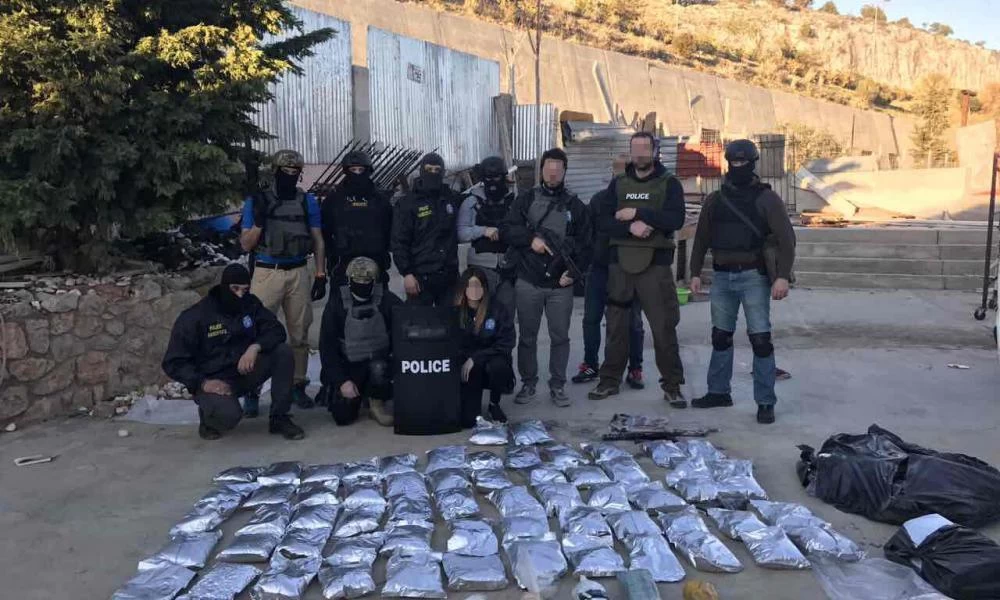 Κέρκυρα: Στα χέρια της Δίωξης μεγαλεμπόρος ναρκωτικών